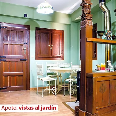 Lägenhetshotell Casa Gibranzos 3*